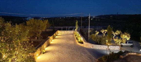 8 chambres Maison à Castellana Grotte, Italy No. 343946 6