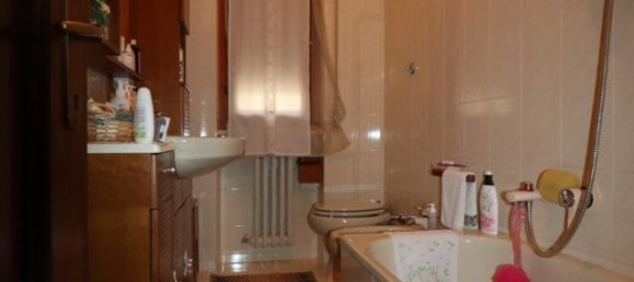 4غرفة شقة في Montevarchi, Italy رقم 232875 12