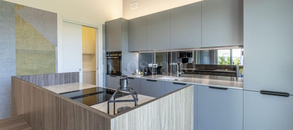 Villa de 3 divisões em Padenghe sul Garda, Italy N.º 16287 17