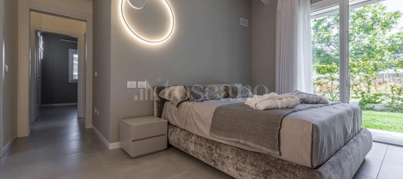 Villa de 3 divisões em Padenghe sul Garda, Italy N.º 16287 23