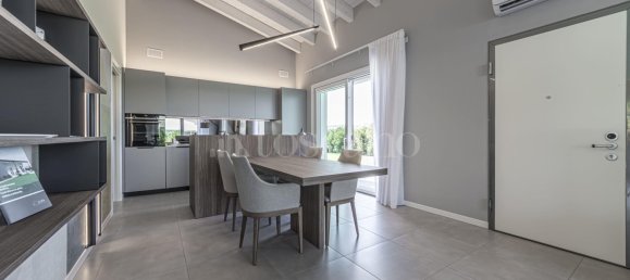 Villa de 3 divisões em Padenghe sul Garda, Italy N.º 16287 11