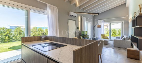 Villa de 3 divisões em Padenghe sul Garda, Italy N.º 16287 16