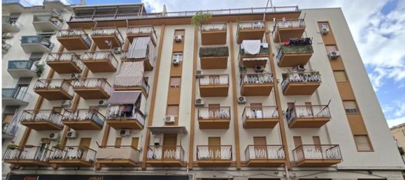 5 bedrooms Apartment in Palermo, Italy No. 336819 21