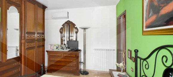 3غرفة شقة في Parabiago, Italy رقم 32777 12