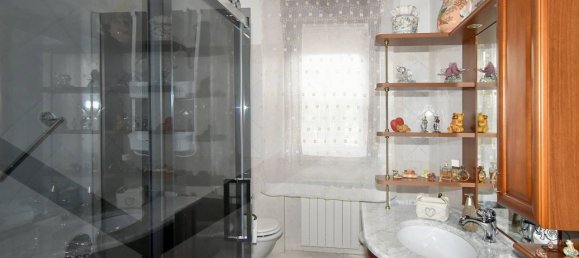 3غرفة شقة في Parabiago, Italy رقم 32777 13