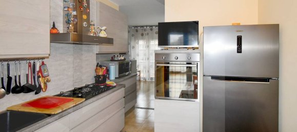 3غرفة شقة في Parabiago, Italy رقم 32777 9