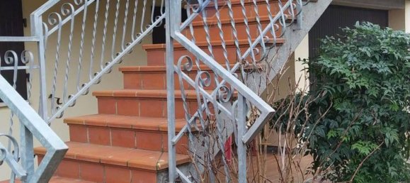 3 bedrooms Villa in Lugo, Italy No. 65613 8