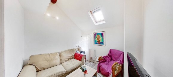 Studio in Pontoise, France No. 189093 2