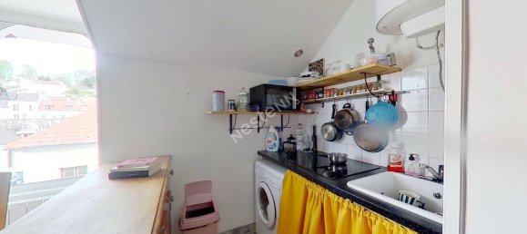 Studio in Pontoise, France No. 189093 3