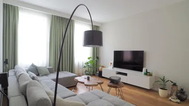 4-salle Appartement à Favoriten, Austria No. 137066