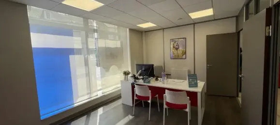 Gewerbliche Immobilie in Conches-en-Ouche, France 168m², Nr. 288939 6