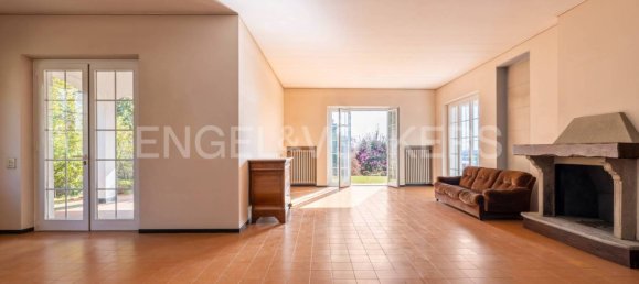 5 Schlafzimmer Villa in Varese, Italy, Nr. 126291 3
