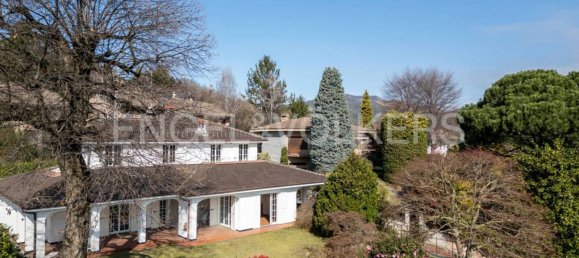 5 Schlafzimmer Villa in Varese, Italy, Nr. 126291 17