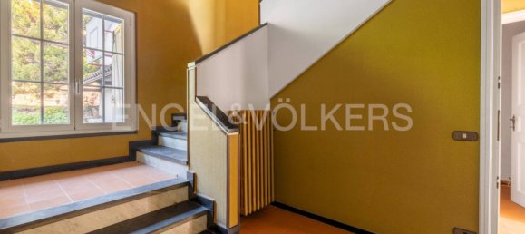 5 Schlafzimmer Villa in Varese, Italy, Nr. 126291 4