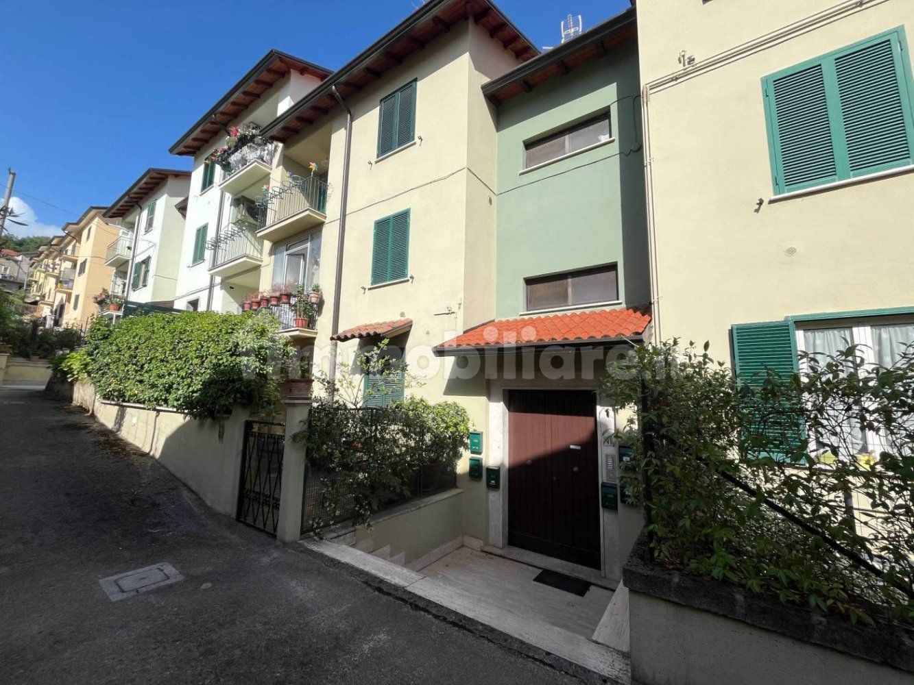 Apartamento de 2 dormitorios en Atina, Italy No. 300592