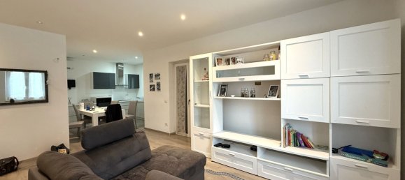 Propriété commerciale à Trevi, Italy 400m² No. 379740 4