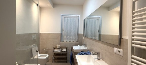 Propriété commerciale à Trevi, Italy 400m² No. 379740 8