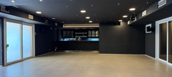Propriété commerciale à Trevi, Italy 400m² No. 379740 24