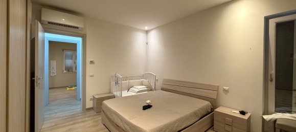 Propriété commerciale à Trevi, Italy 400m² No. 379740 13