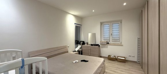 Propriété commerciale à Trevi, Italy 400m² No. 379740 14