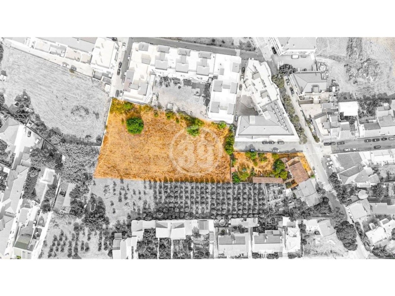 Terreno em Silves, Portugal 5920 m² N.º 127290