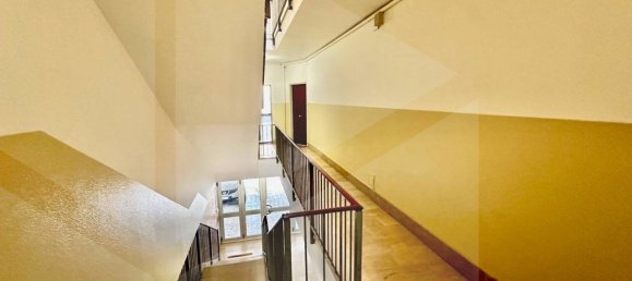 4-Zimmer Wohnung in Bologna, Italy, Nr. 23038 3