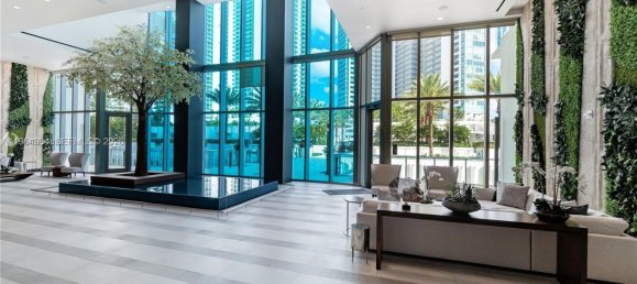 4 Schlafzimmer Gewerbliche Immobilien in Miami, USA, Nr. 615639 6