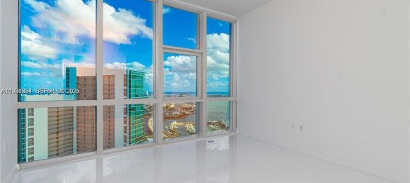 4 Schlafzimmer Gewerbliche Immobilien in Miami, USA, Nr. 615639 20