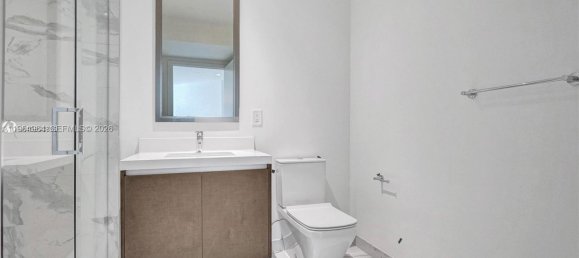 4 Schlafzimmer Gewerbliche Immobilien in Miami, USA, Nr. 615639 22