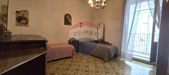 Casa de 8 dormitorios en Giarre, Italy No. 358104 11