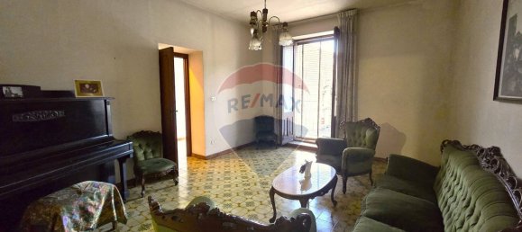 Casa de 8 dormitorios en Giarre, Italy No. 358104 3