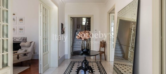 7 bedrooms Villa in Lucca, Italy No. 272827 5