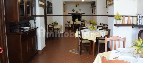 3 rooms Commercial property in Corigliano Rossano, Italy No. 111349 2