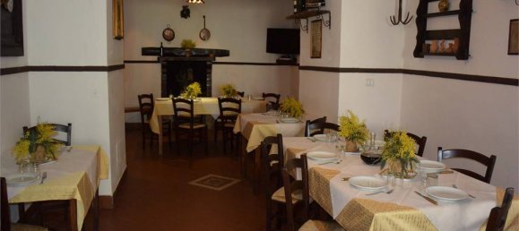 3 rooms Commercial property in Corigliano Rossano, Italy No. 111349 6