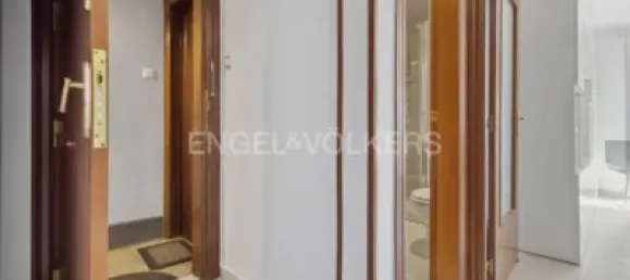 Квартира с 3 спальнями в Л'Оспиталет-де-Льобрегат, Испания № 183855 8