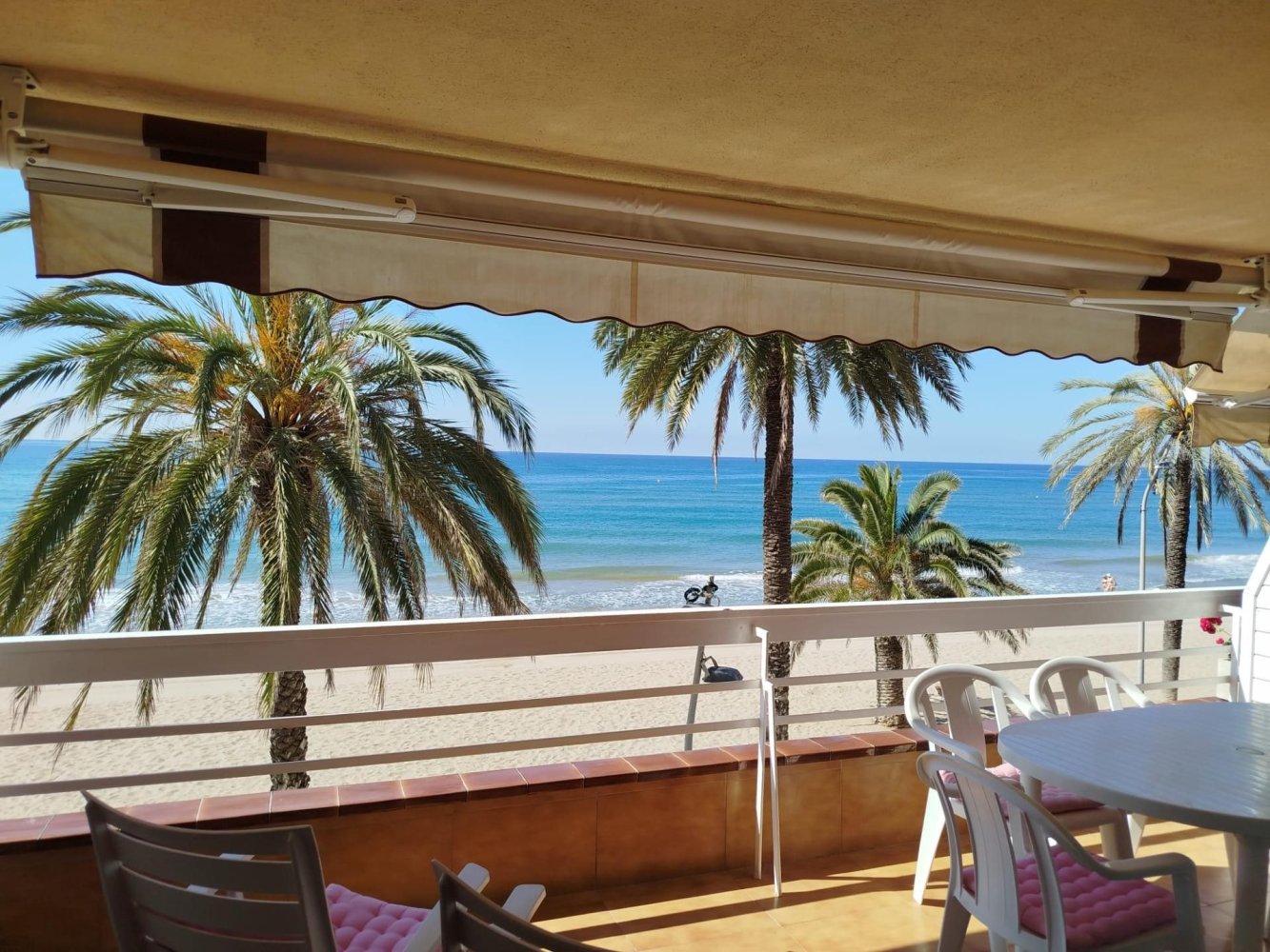 4 غرف نوم شقة في Calafell, Spain رقم 150078