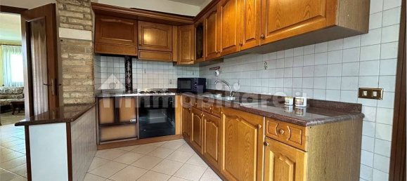 3 غرف نوم فيلا في Pordenone, Italy رقم 263768 11