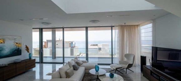 4 Schlafzimmer Villa in Agios Tychonas, Cyprus, Nr. 81286 5