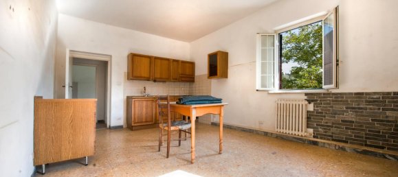 Замки и поместья с 10 комнатами в Рокка Приора, Италия № 132792 20