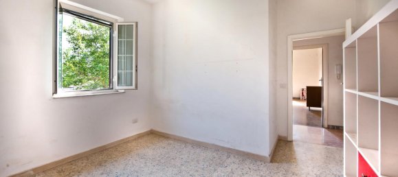 Замки и поместья с 10 комнатами в Рокка Приора, Италия № 132792 15