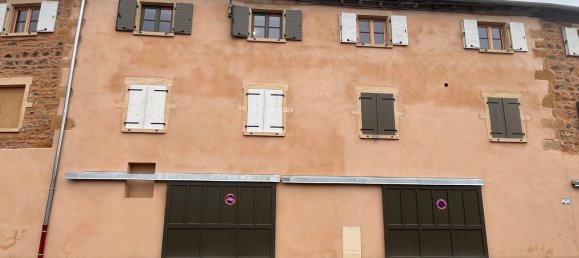 Apartamento de 3 habitaciónes en Sain-Bel, France No. 297378 10