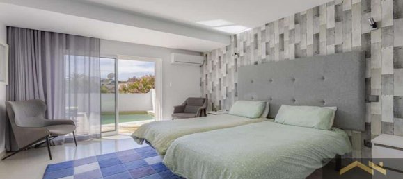 2 bedrooms Townhouse in Luz, Portugal No. 131398 15