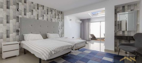 2 bedrooms Townhouse in Luz, Portugal No. 131398 17