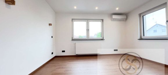 2 Schlafzimmer Haus in Hessen, Germany, Nr. 229368 16