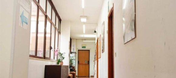 5 rooms Office in Terni, Italy No. 307031 4