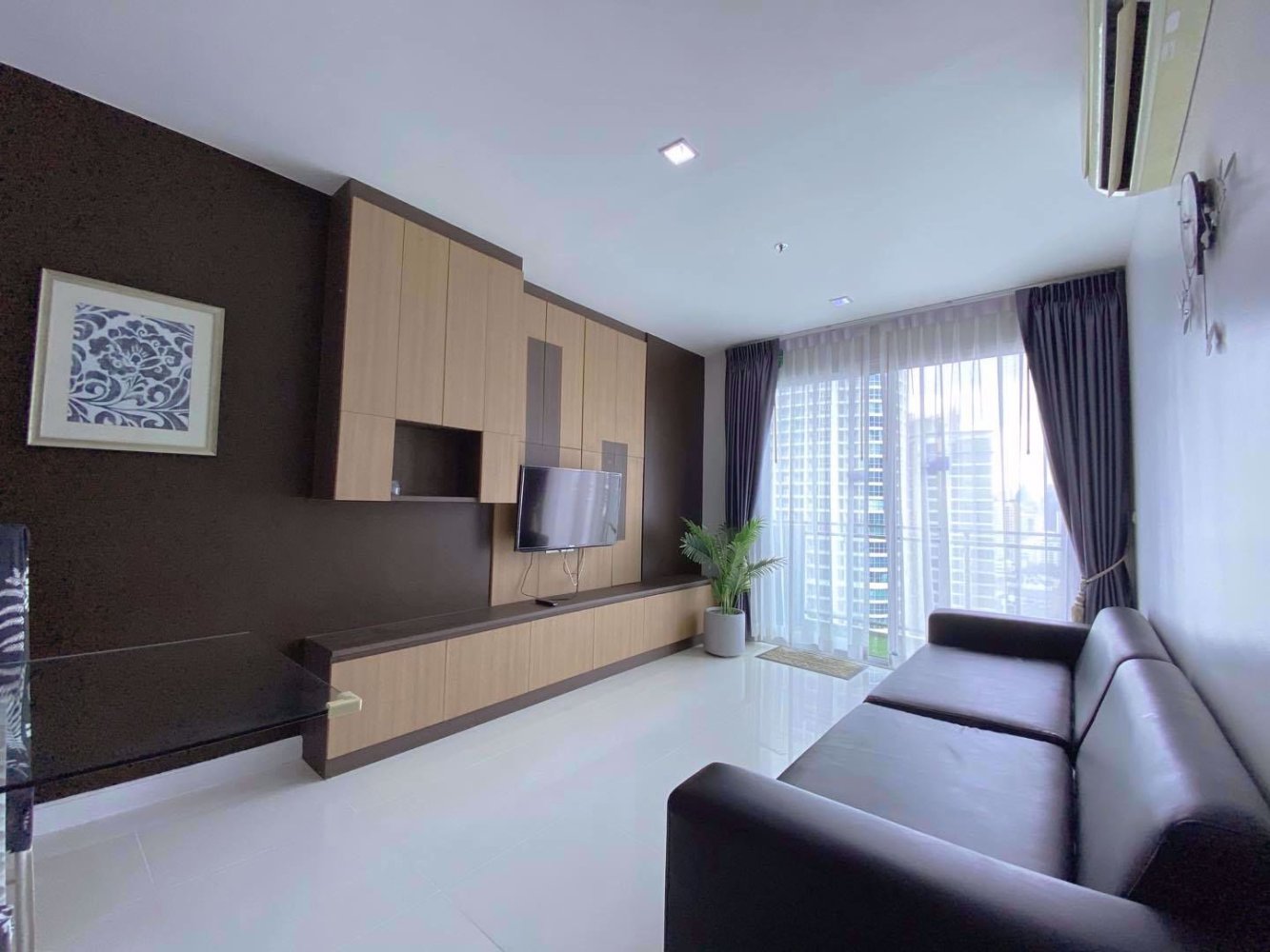 3 bedrooms Condo in Watthana, Thailand No. 9842
