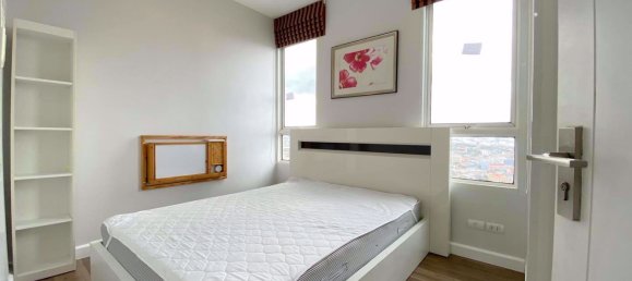 3 bedrooms Condo in Watthana, Thailand No. 9842 13