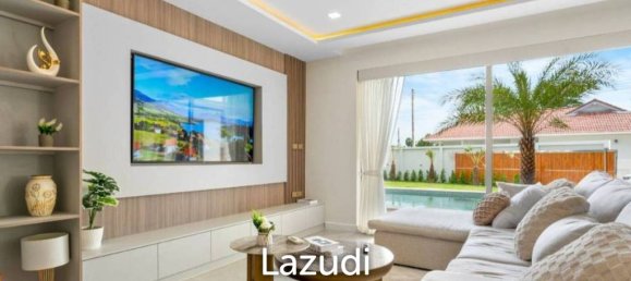 7 bedrooms Villa in Pattaya, Thailand No. 25201 2