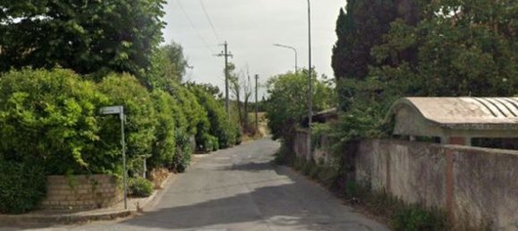 Apartamento de 7 habitaciónes en Ardea, Italy No. 15049 2