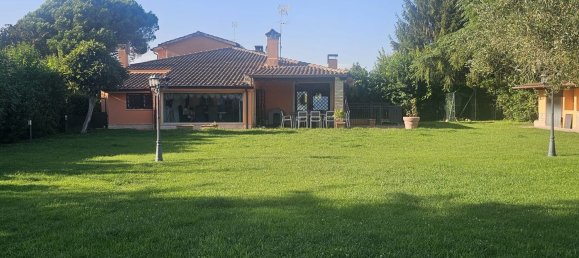 5 bedrooms Villa in Rome, Italy No. 338044 35